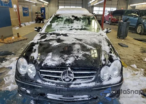 2008 Mercedes-Benz Clk 550 from USA, damaged, VIN WDBTK72F58T089980